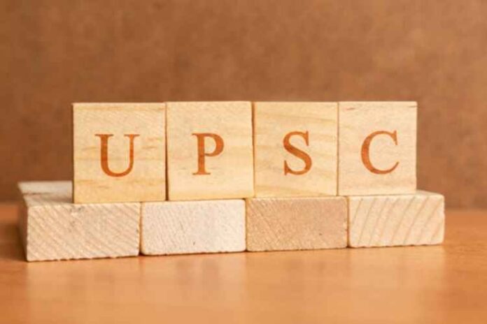What are the different types of courses for UPSC