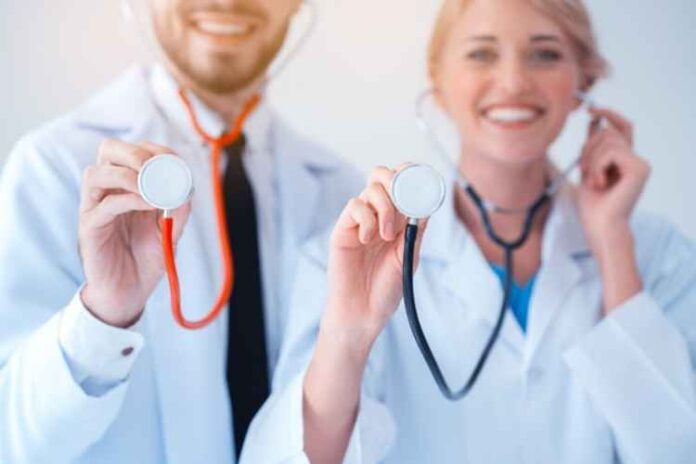 5 Terrific Reasons Why You Should Become a Doctor