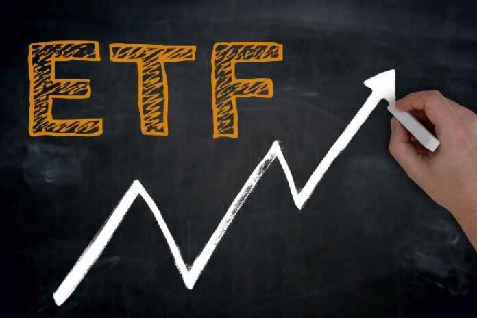 What should every new ETF trader in Singapore know