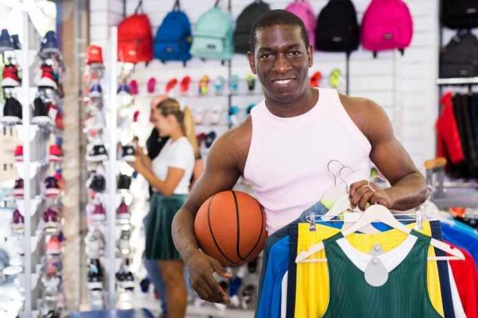 5 Reasons You Should Invest A Sporting Goods Store